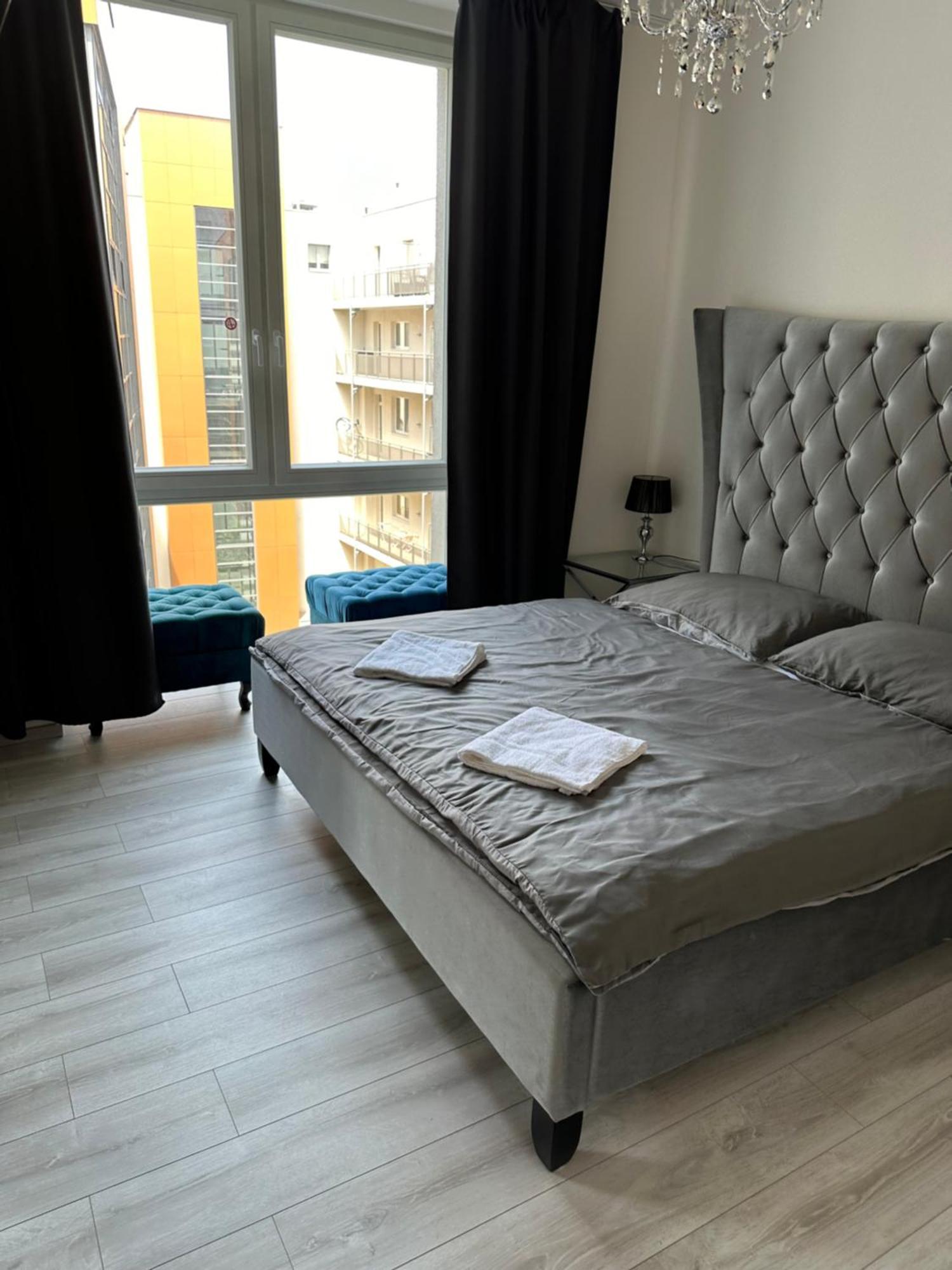 Majestic Old Town Apartments 브라티슬라바 외부 사진